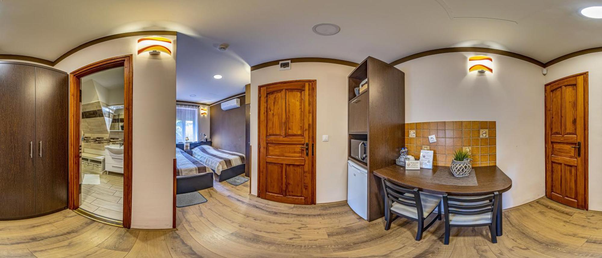 Napraforgo Wellness Haz Es Panzio Bed and Breakfast Pécs Buitenkant foto
