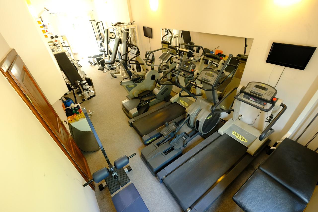 Napraforgo Wellness Haz Es Panzio Bed and Breakfast Pécs Buitenkant foto